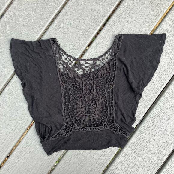 Black sheer crop top flutter sleeve crochet back dELiA's whimsigoth Y2K boho - Picture 1 of 6